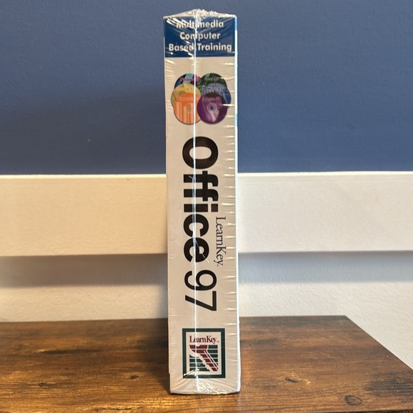 Office 97 Training Guide Vintage PC Learn Key Personal Computer CD-ROM sealed - Picture 2 of 5